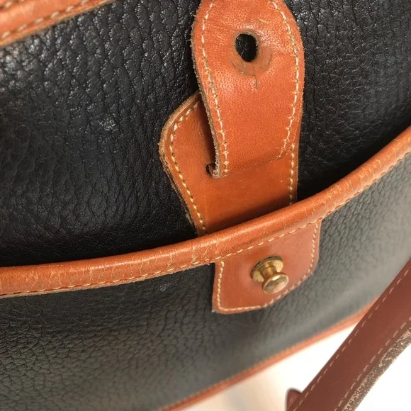Vtg DOONEY & BOURKE All Weather Black Leather Crossbody Purse - Picture 8 of 15